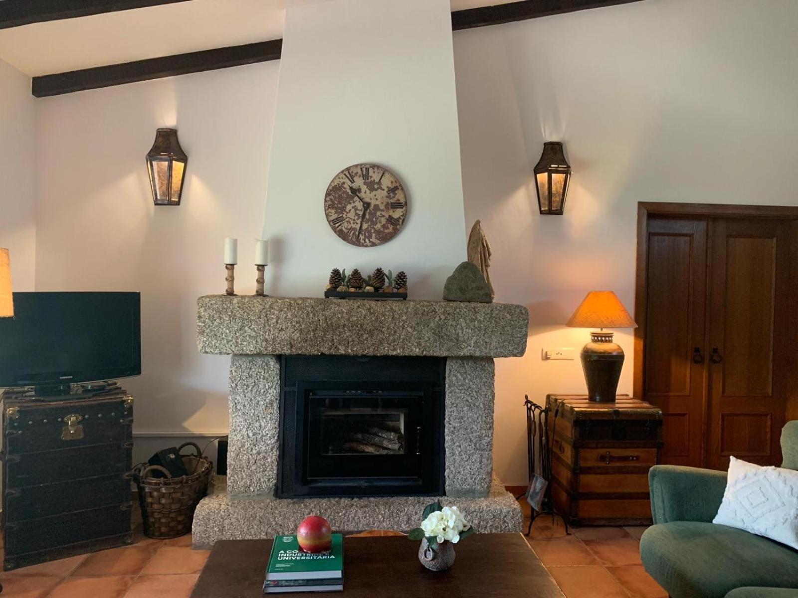 Quinta Dos Cedros L Turismo Rural コビリャン エクステリア 写真